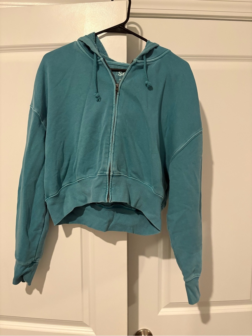 Women's Teal Cropped Zip-Up Hooded Sweatshirt